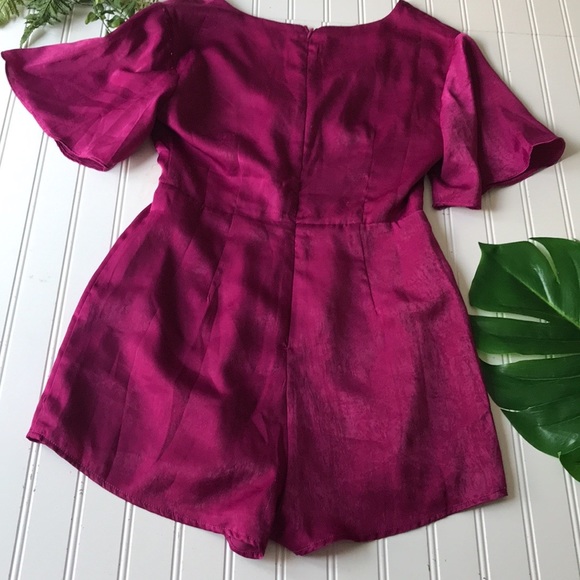 Essue romper purple tie knot cutout sheen - Picture 10 of 11